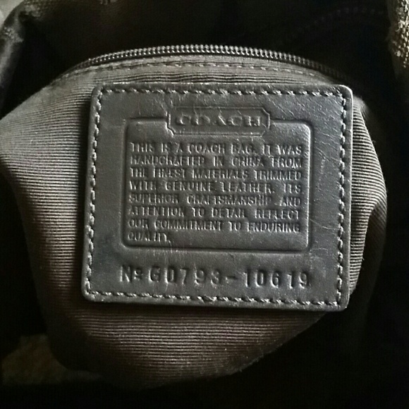 Coach Tote Handbag - Picture 4 of 6